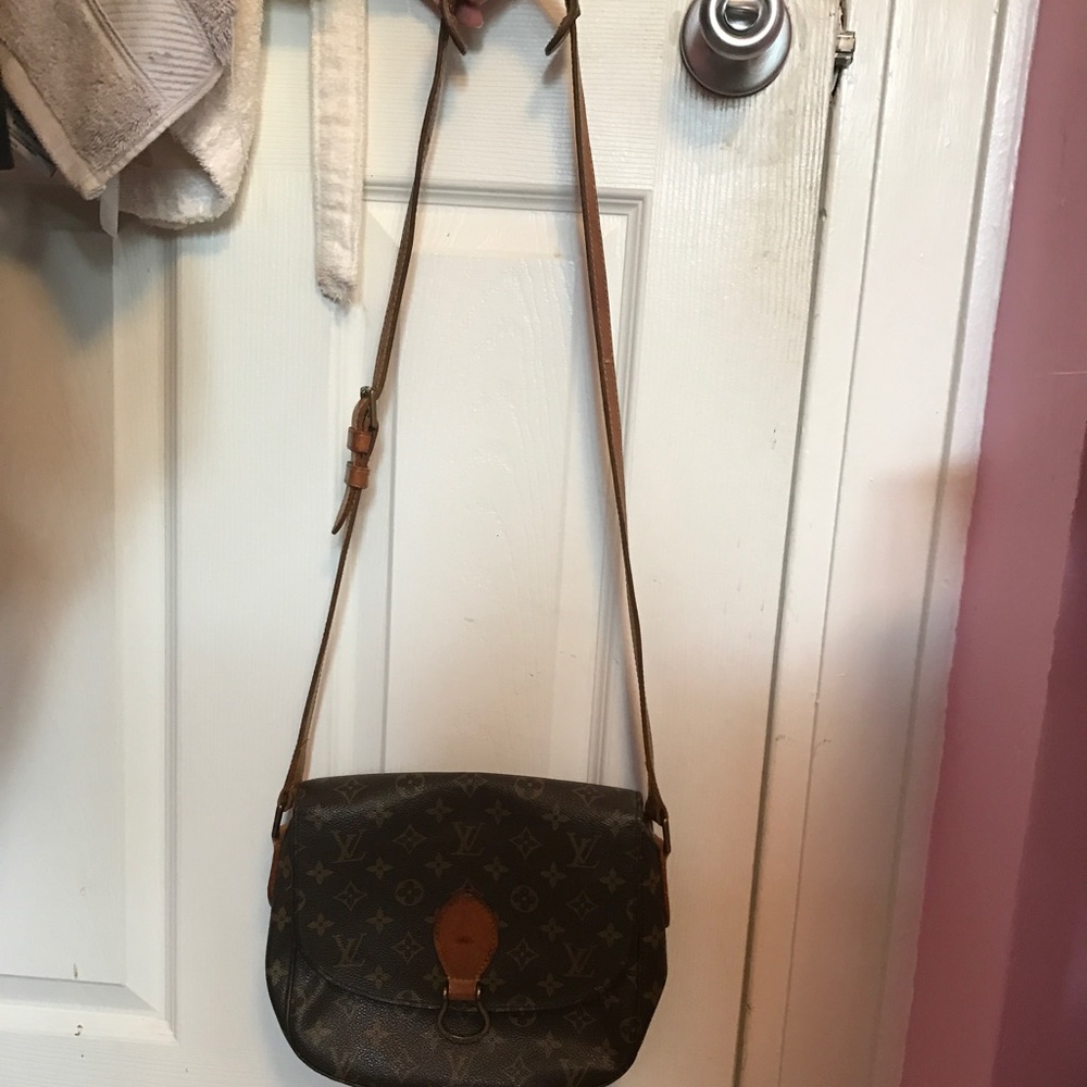 Louis Vuitton St. Cloud